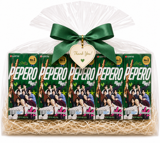 STRAY KIDS x PEPERO Mini 5 Almond Gift